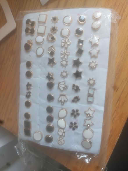 Photo of free Earrings (High Wycombe HP11) #1