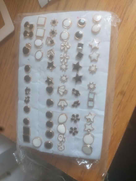 Photo of free Earrings (High Wycombe HP11) #2