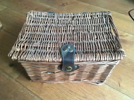 Photo of free Small hamper (Acton Central W3) #1