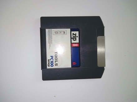 Photo of Zip Drive (Lion Gate TW9) #1