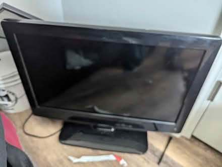 Photo of free TV/Computer Monitor (Union Square) #1