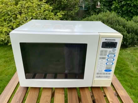 Photo of free Panasonic Microwave Oven 800W (Prestwood HP16) #1