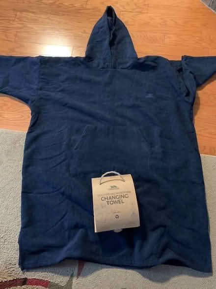 Photo of free new poncho beach changing towel (North Brunswick-off Rte 1) #1