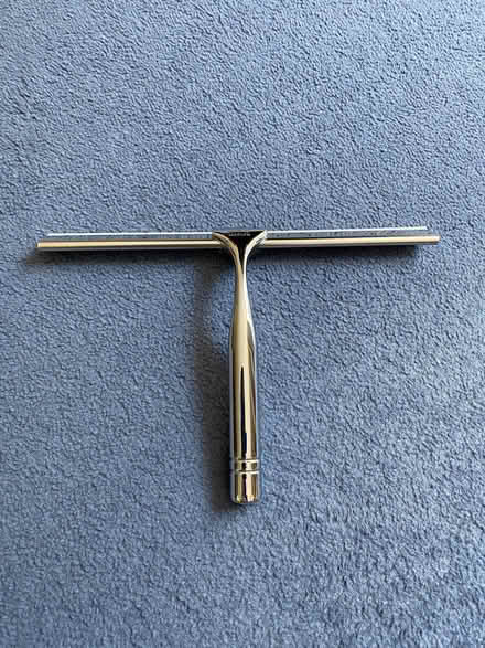 Photo of free Merlyn shower wiper blade and holder (Prestwood HP16) #4