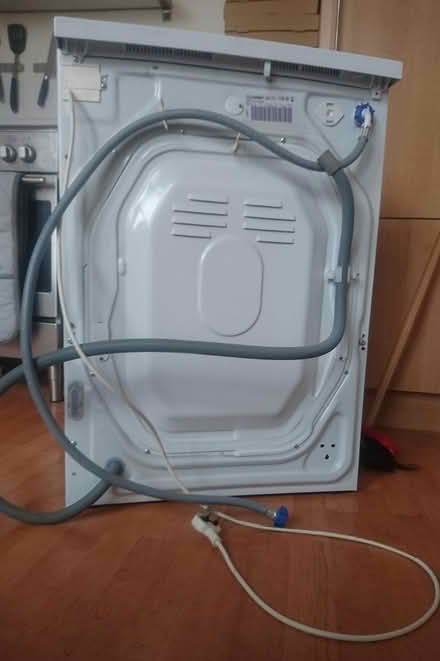 Photo of free Indesit washing machine (Bruntsfield EH10) #2
