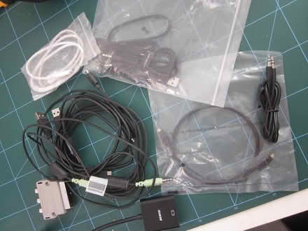 Photo of free Various cables (AL7 Welwyn Garden City) #1