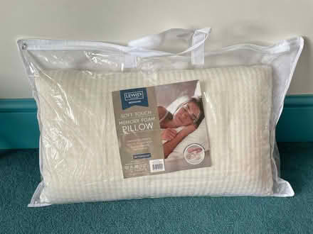 Photo of free 1 memory foam pillow, v little used (West Malvern CP WR14) #1