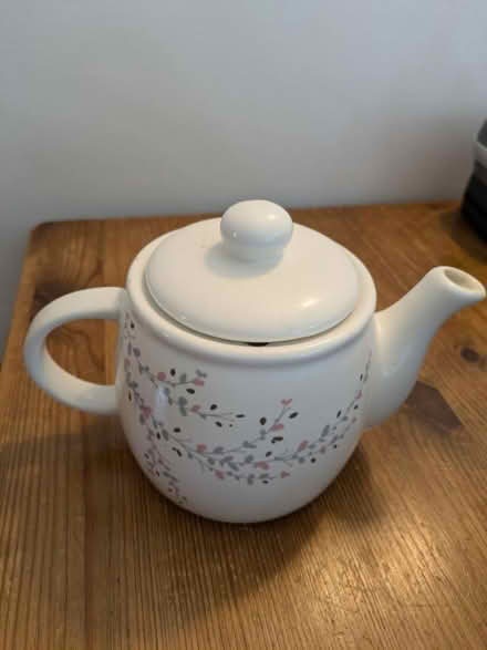 Photo of free Variety of household bits (Caversham RG4) #2