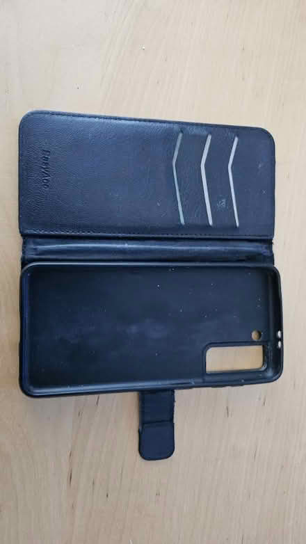 Photo of free Samsung Galaxy S21 Flip Case (Garston WD25) #1