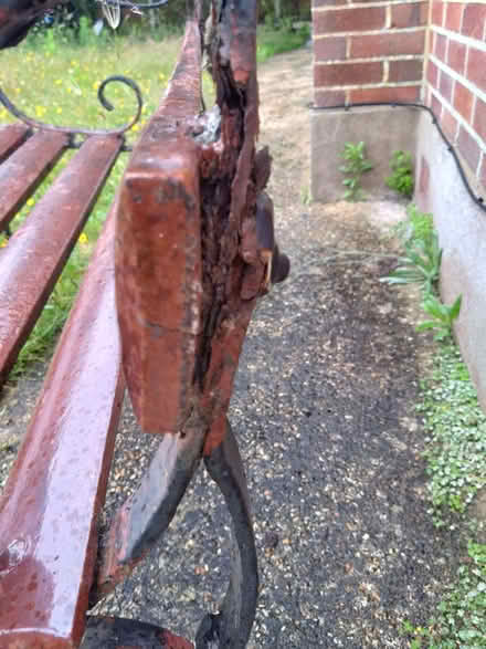 Photo of free Classic Garden Bench. Wood and Iron (Southbourne BH6) #1