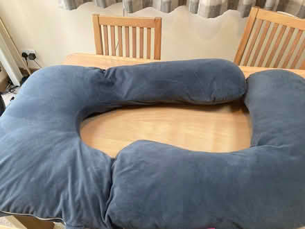 Photo of free Pregnancy sleeping pillow (BA11) #1