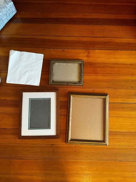Photo of free 3 small picture frames (Waltham) #1