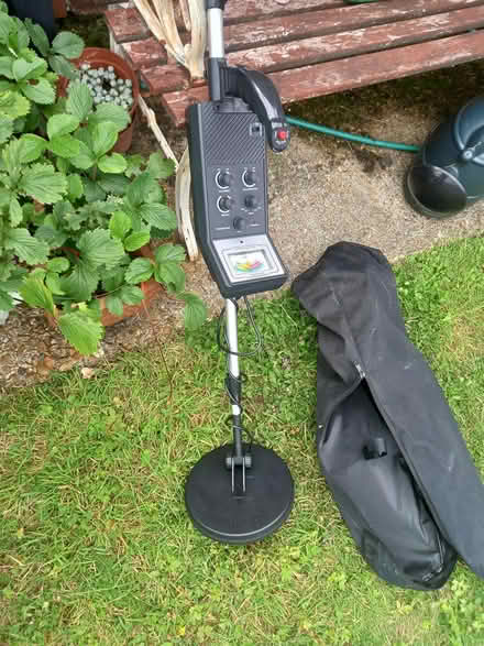 Photo of free Metal detector (Purbrook PO7) #2