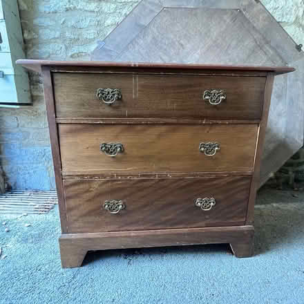 Photo of free Chest of drawers, vintage early C20 (Wheatley OX33) #1