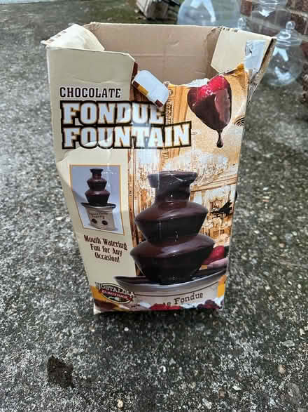 Photo of free Chocolate fondue fountain (SG5 3) #1