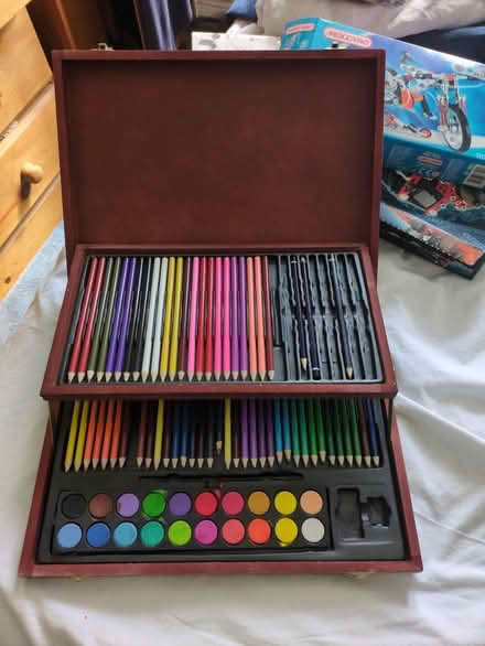 Photo of free Child's art box (Cowley OX4) #1