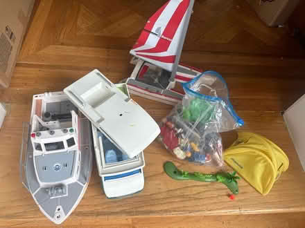 Photo of free Playmobile Toys/pieces/fugures (Forest Hills, Queens) #1