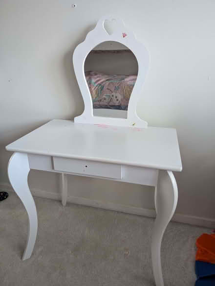Photo of free Children's dressing table (Dunston S41) #1