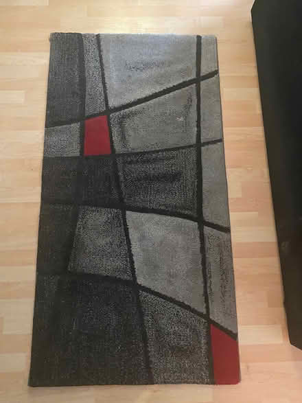 Photo of free Livingroom carpet (SE8) #2