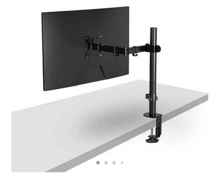 Photo of Monitor Arm (St. James Hospital) #1