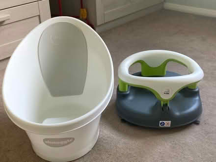 Photo of free Baby bath and child bath seat (Tonbridge) #1
