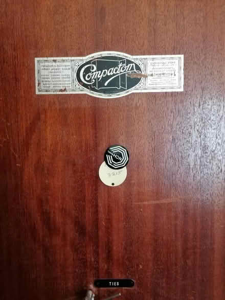Photo of free Vintage Oak Wardrobe (Harrow, HA1) #3
