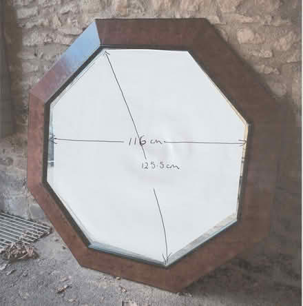 Photo of free Large bevel edged octagonal mirror (Wheatley OX33) #4