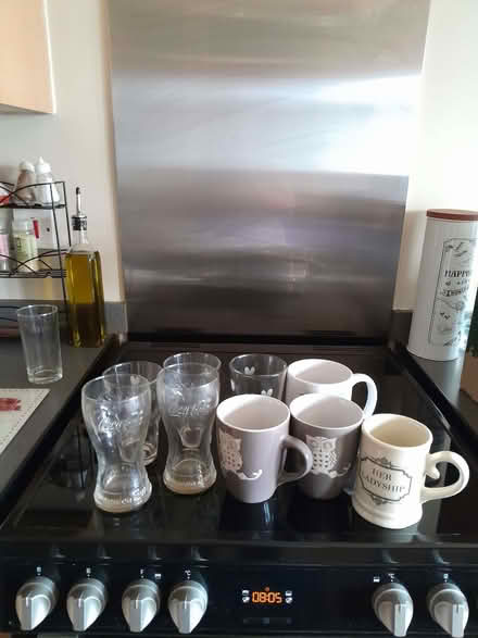 Photo of free Assorted mugs and glasses (Manor Top S2) #1