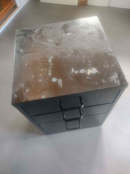 Photo of Spray paint (Cefnsuran Farm LD7) #1