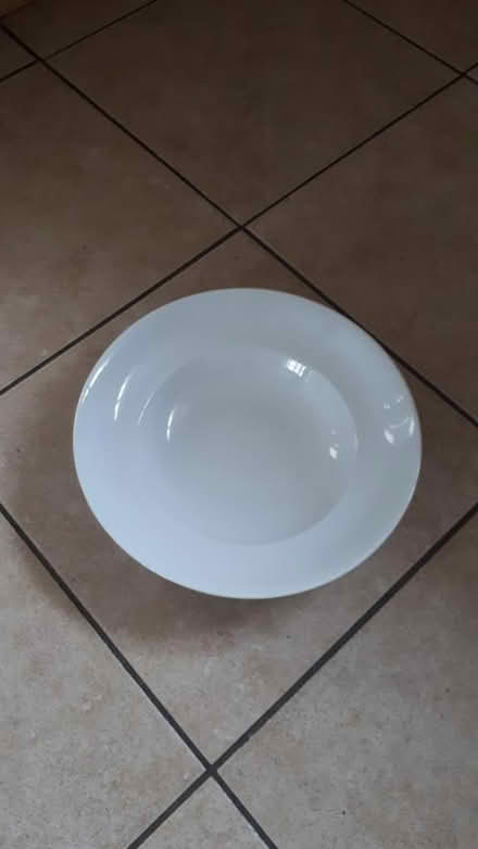 Photo of free Serving bowl (Slough Britwell area SL2) #1