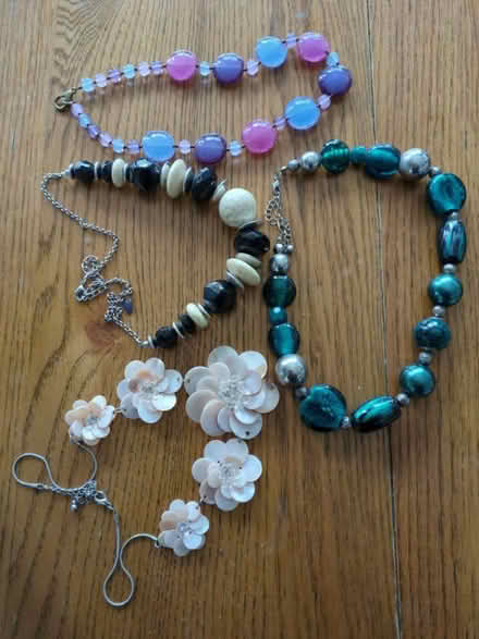 Photo of free Costume jewellery (Hitchin SG4) #1