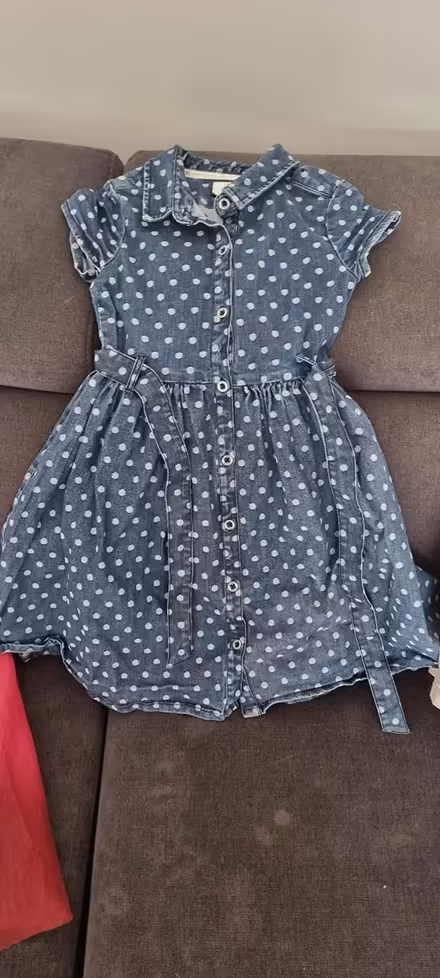 Photo of free Girls clothes ages 7-8 (Woodham, Woking) #2