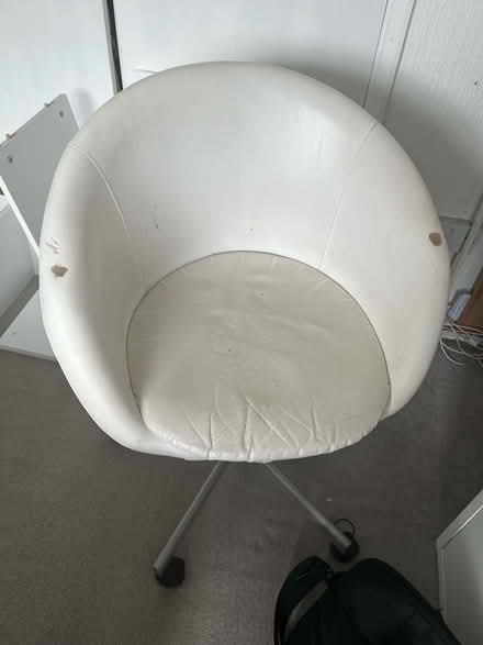 Photo of free Office chair, kallax draw inserts (Burnham, SL1) #1