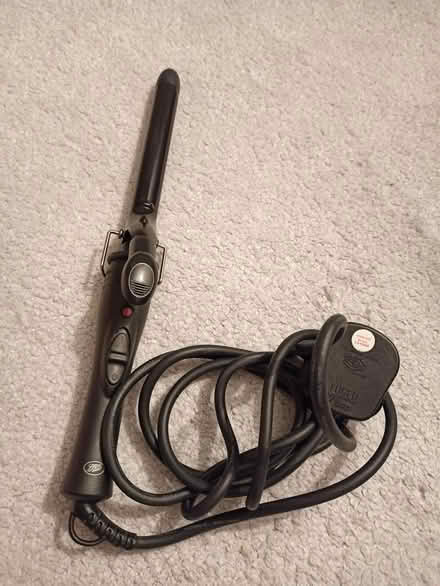 Photo of free Hair curler (OX3 Wood Farm) #2