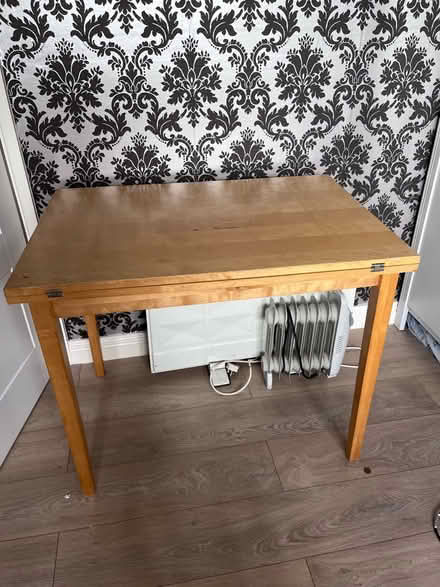 Photo of free Extending Craft table (OX9) #1