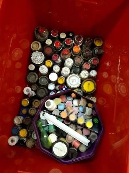 Photo of free Humbrol modelling paints (Fishermead MK6) #1