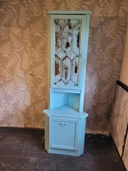 Photo of free Two piece cabinet (Nuneham Courtenay OX44) #1