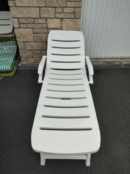Photo of free Loungers (Green Lawn Way) #2