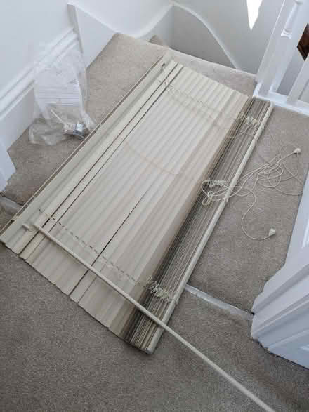 Photo of free Venetian blind (BN3, Poets Corner) #1