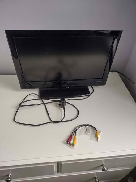 Photo of free Small TV (CT14) #1