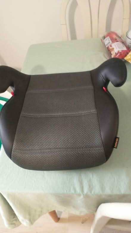 Photo of free Booster Seat for Child 15-36kg (HA5 Eastcote Pinner) #1