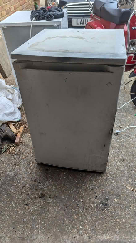 Photo of free Fridge Working (CT10) #2