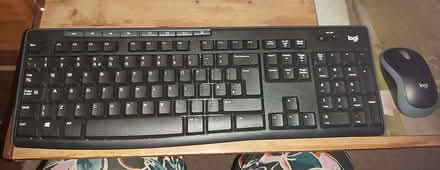 Photo of free Logitech MK270 keyboard and mouse - working order (Lower Bebington CH63) #1