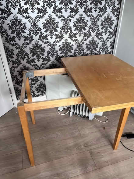 Photo of free Extending Craft table (OX9) #3