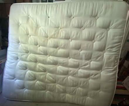 Photo of free Super king size mattress (Aigburth L17) #2