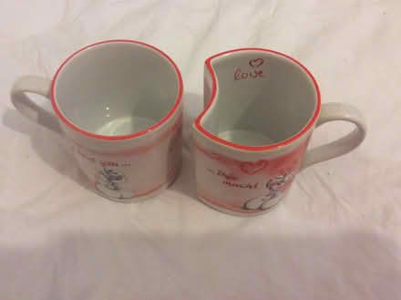 Photo of free Love Mugs (Fernhurst GU27) #3