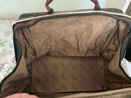 Photo of free A leather Pierre Cardin suitcase with lining (Kendal LA9) #2