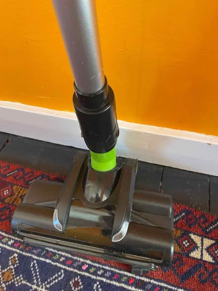 Photo of free Cordless vacuum cleaner (Carrick Knowe EH12) #2