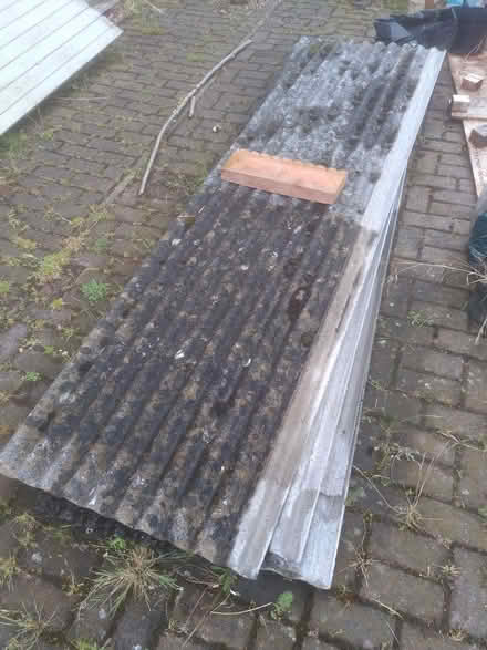 Photo of free fibre cement roof sheets (Yarnton OX5) #1