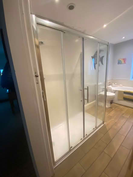 Photo of free Shower cubical (Kings Acre HR4) #2